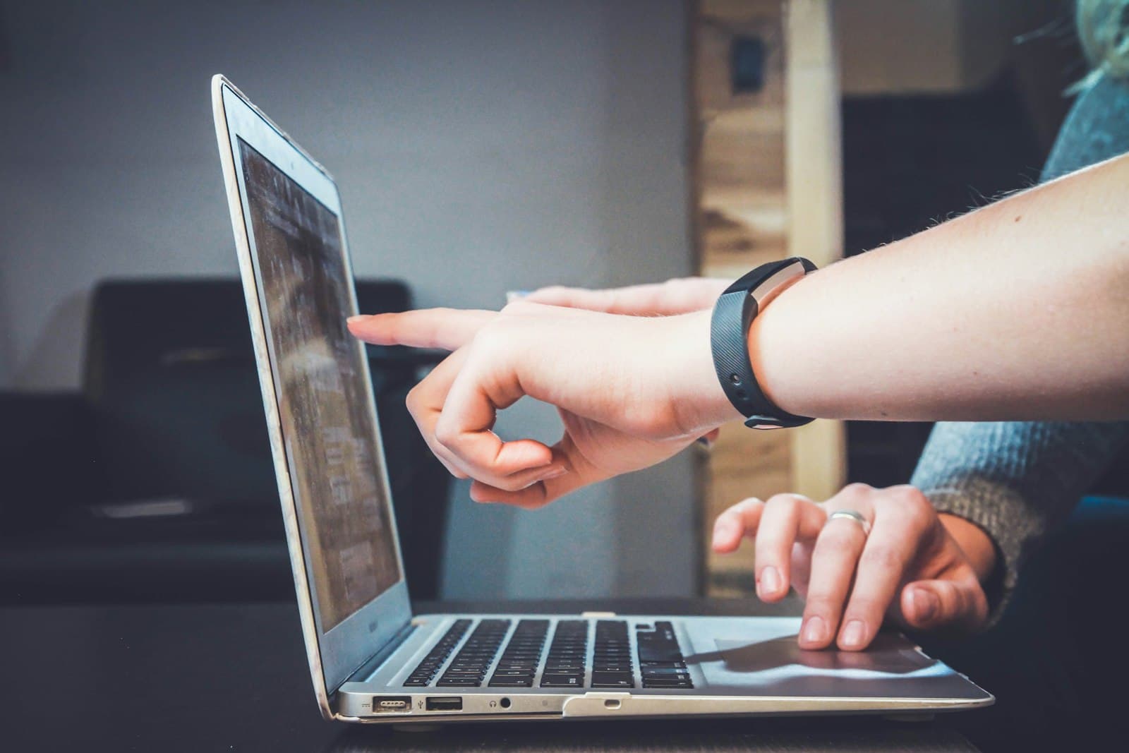 How to choose a WordPress developer in 2026 without getting burned
