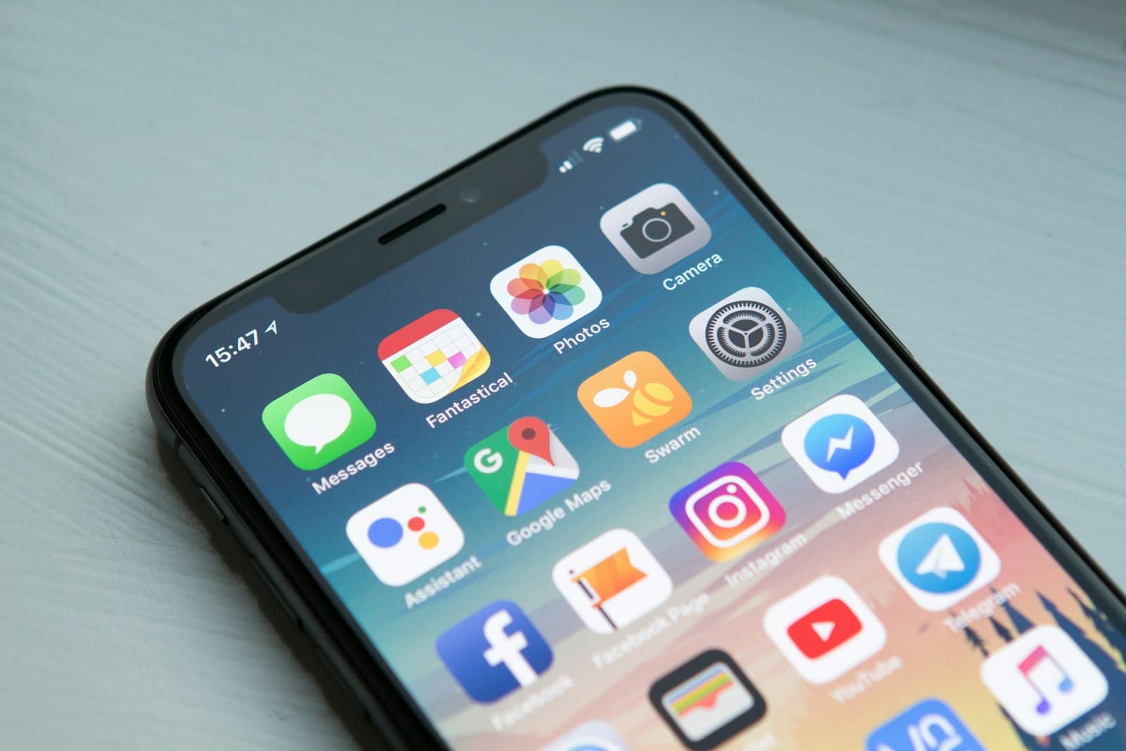 Mobile-first design checklist: 12 things to verify before launch